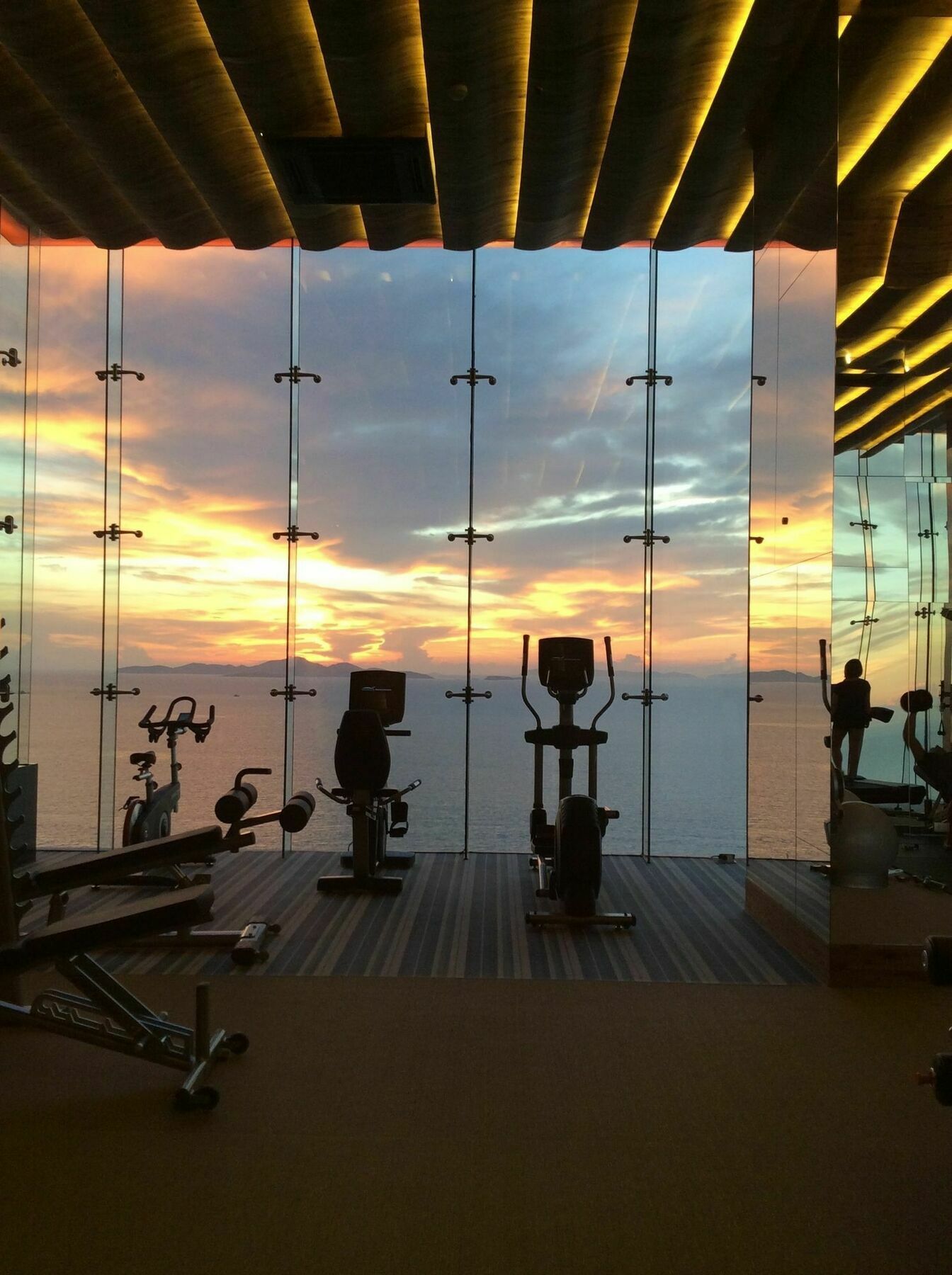 The Riviera Wongamat Hong Apartment Pattaya Dış mekan fotoğraf