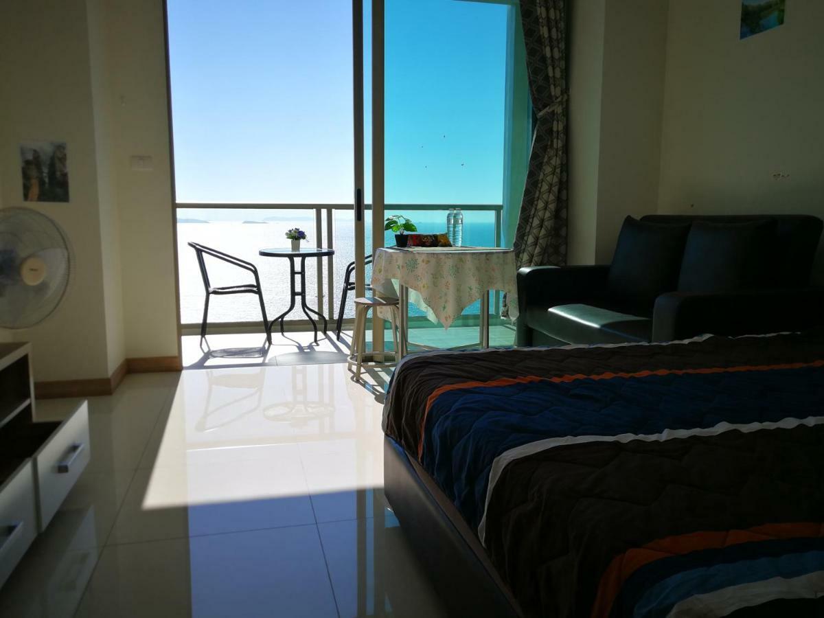The Riviera Wongamat Hong Apartment Pattaya Dış mekan fotoğraf